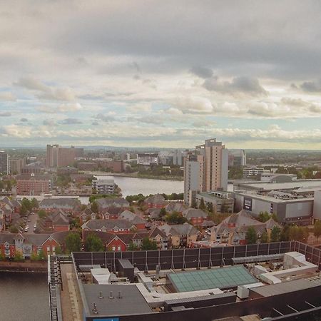 Hallsphere - Stunning Apartment Salford Quays Manchester Exterior foto